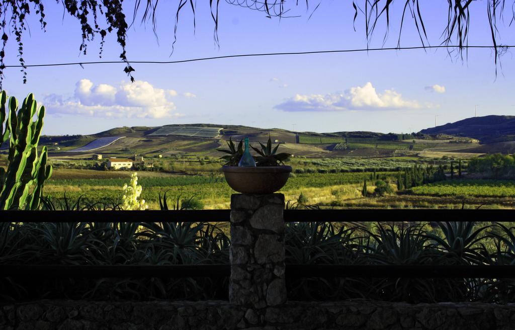 Agriturismo Baglio Lauria Campobello di Licata Exterior photo